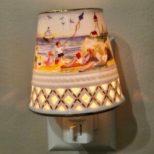 Longshore Tides Migel Family At The Beach Night Light By Adeline /Italy